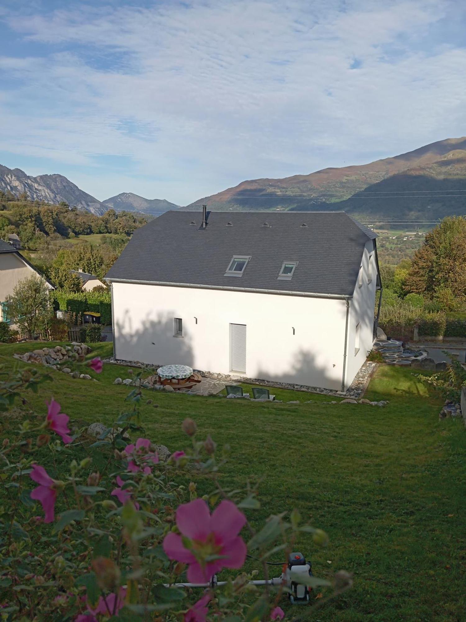 Eden Des Pyrenees Arcizans-Avant